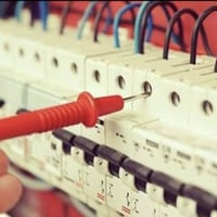 تأسيس كهرباء • صيانة كهربائية • شغل درجة أولى