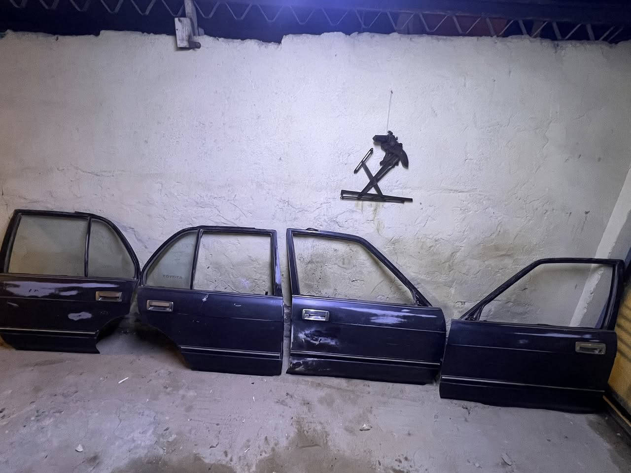 سلام  عليكم بيبان ارنب لون فيلي البيبان فارقات السعر 200وبيهن مجال الرقم ***********الموقع البصره الهارثه
