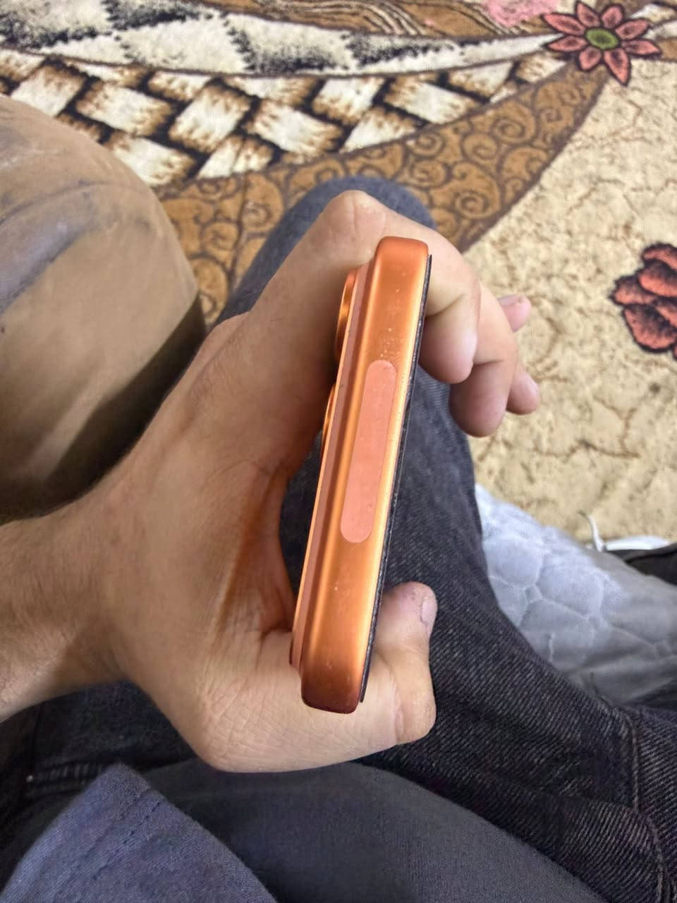 السلام عليكم ايفون 17 برو ماكس بطارية 100‎%‎ نظافة 100‎%‎  شريحة اي سيم ضمان استبدال وليس صيانة سنه كامله للبيع السعر 1825 عنواني بغداد الشعب 
***********
