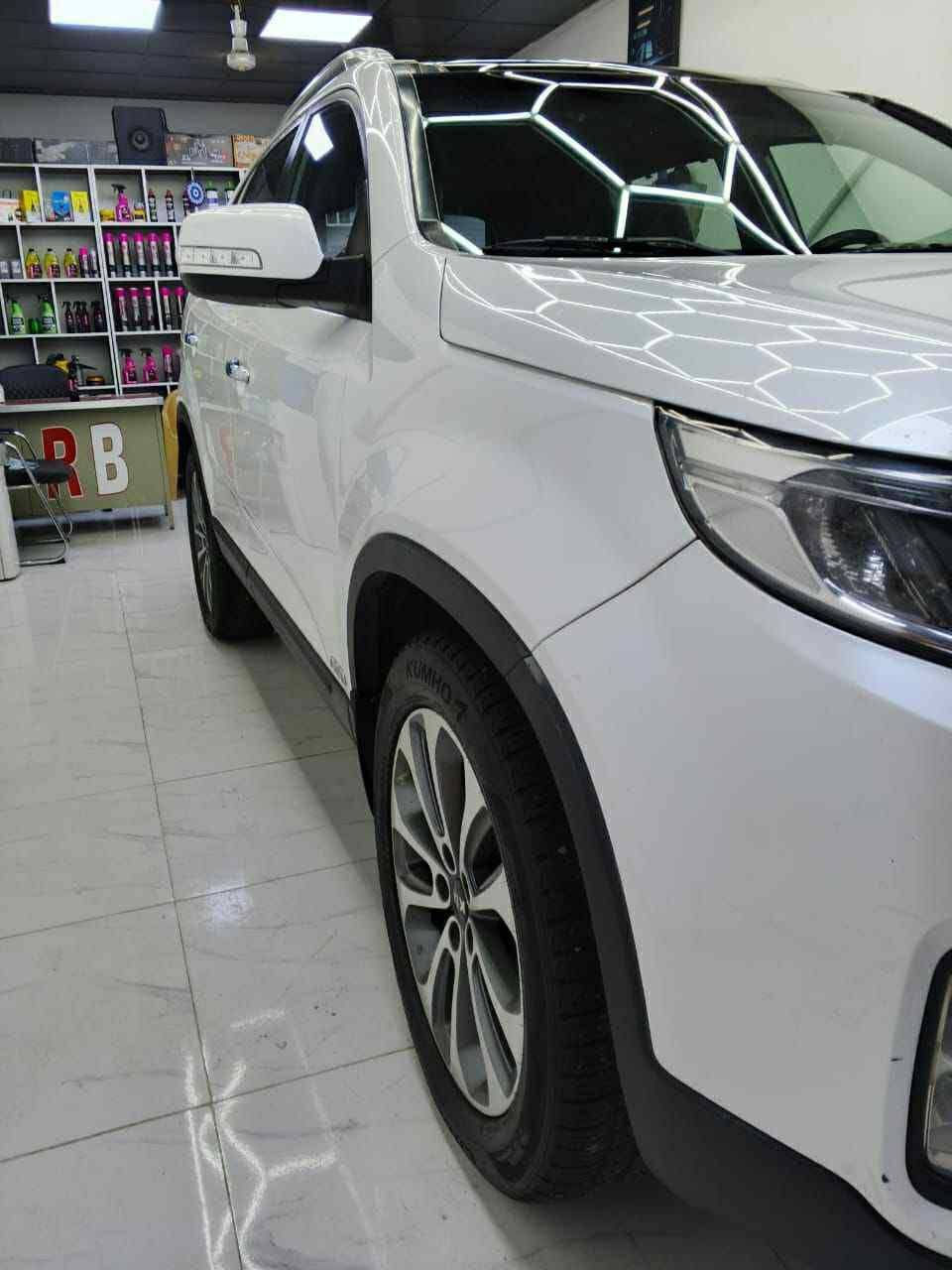 كيا سورنتو 
موديل 2015 (( كويتيه )) Vip
مكفولة كفالة عامة بوضع الوكاله.. 
‏‎فول فول مواصفات للاخير اعلى فئة 1/1
6 سلندر فورويل 
‏‎رقم بغداد مشروع وطني 
‏‎مواصفات السيارة : -
‏‎حساس امامي 
‏‎حساس خلفي 
‏‎كامرة خلفية
‏‎لد نهاري +مصباح عند فتح اشارة+ لدليلي 
‏‎بك لايت LED
‏‎لايت زنون بلادي 
‏‎زراك لايت 
‏‎اشاير مري + مري شفط
‏‎ترحيب عند الاقتراب 
‏‎علامة سورنتو بالدواسات LED
‏‎بصمة ابواب + بصمة تشغيل 
‏‎٣ قطع تبريد 
‏‎كشنات جلد قرميدي بلاد
‏‎الكشنات الأمامية تدفئة و تبريد
‏‎كشنات الامامية تحكم كهرباء
‏‎بردادات ابواب خلفية بلادي 
‏‎حجم المحرك ٦ سلندر ٣٥٠٠
‏‎فور ويل 4x4
‏‎عدد المقاعد ٧ راكب 
‏‎سقف بنوراما 
‏‎لوان ابيض صدفي 
تخم اطارات + باتري جديد +حدادية شرط كله اصلي وشركة دولية

رقم صاحب سيارة ***********

السعر :: اطلبه بالتعليقات يصلك خاص 📩

#ادارة_الصفحه ⚡

ملاحظه / 🔴
مدير الصفحه غير مسؤول عن بيع وشراء واصوليات السياره نحن صفحه لعرض السيارات فقط.
