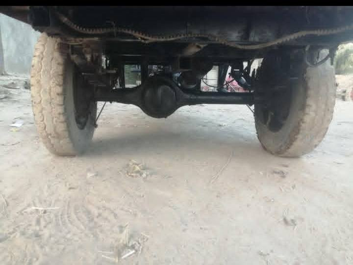 سلام عليكم ستوته للبيع (كلك كلك)(اكفلها الك من السرقة ومن العشائر ) الستوته نضيفه محرك ما مفتوح كهربائيات شغاله نص هندر تشتغل او تشتغل سلف وسويلك مكاتبه بيها  ((السعر 600))وبيها مجال /العنوان الديوانيه ناحيه سومر قرب صيطرت البركات الرقم (***********)
