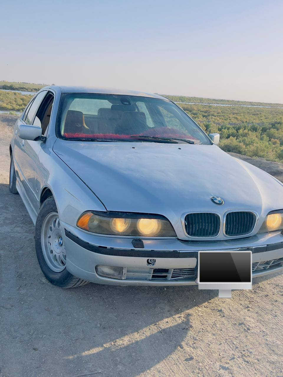 بي ام صقر 2002 ادوات متوم شمالي..
محور vvt  مكينه وكير خير من الله شرط نضافه

طخم تاير جديد 

باتري جديد

سياره شرط شغل

فقط عوزها ترتيب كهربائات وحداديه نص عمر

مستعجل علبيع بسبب ضروف 

مكاني ذي قار 

واتساب ***********
