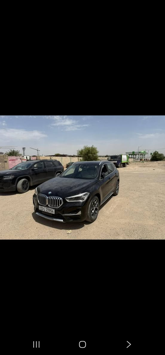 اسلام عليكم
BMW X1
فول مواصفات داخل كريمي هواي بيها مواصفات
مكفوله كير محرك 2000 توين تيربو
بيها صبغ جاملغ وبنيد صوره الحادث كدامكم
ماشيه 20 الف موديل 2020 عارضها 150 مال بيع وبيها مجال
مكاني بغداد الكاظميه ***********

