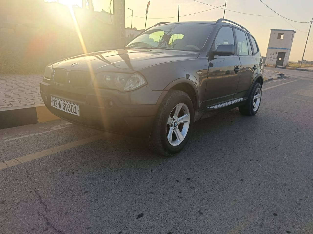 X3 موديل  2005 كفاله عامعه لاصبغ ولا ضربه تنته بنرامه كير اكسن شاصي مكينه بشرط طخم جديد طخم   تاير جديد سيارة احلا من الصور ترياك وين من يعجبك بيع مستعجل السعر ***********
