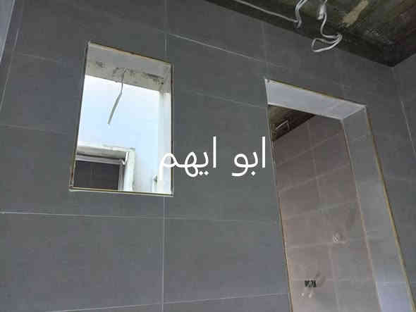 السلام عليكم الى يحتاج صفاف جداري وراضي 
أريد مهندس او مقاول اشتغل معا ثابت
واذا يريد نسبة انطي الاتصال على الارقام 
***********
***********
