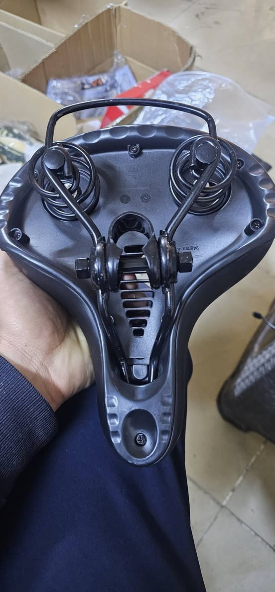 السلام عليكم منشور غراض دراجه فقط
تفاصيل خاص توصيل كل المحافظات ٥


**إذا كنت صاحب هذا الإعلان وتريد حذفه لأي سبب، رجاءا أرسل رسالة إلى الدعم الفني**