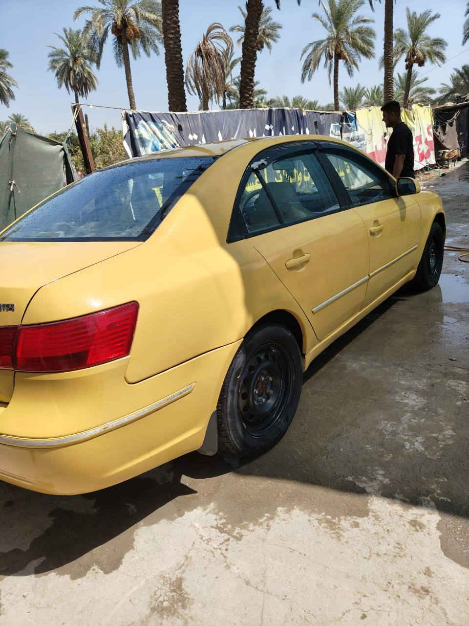 السلام عليكم 
للبيع سوناتا موديل 2006 امريكي 
مكينه وكير وحداديه جيده 
تبريد شغال ثلج سياره جاهزه باسمي
شوف العين تجي تكلب وتقنع ومايكون خاطرك اله طيب السعر 76 وبيها مجال مكان بابل
***********
