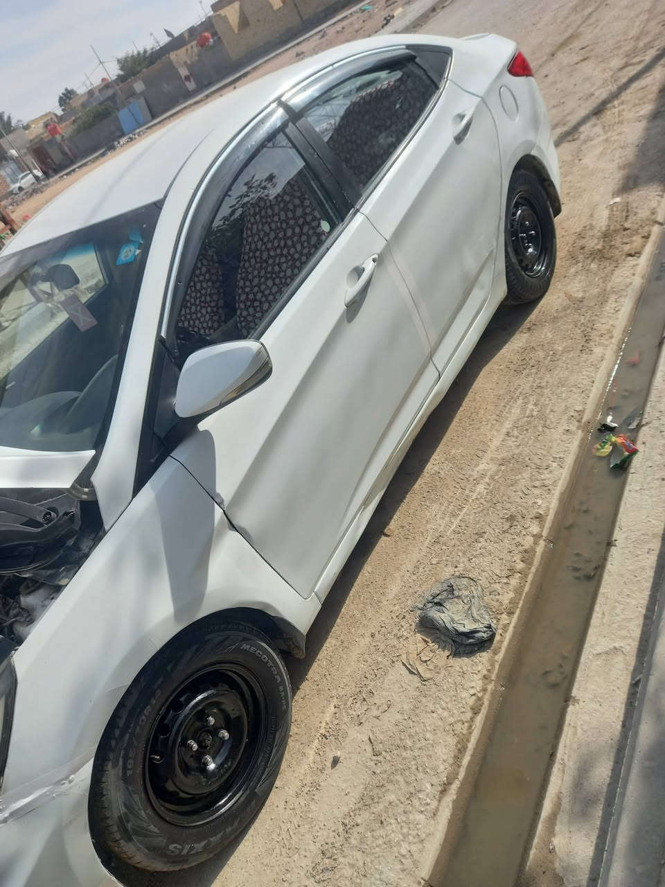 السلام عليكم اكسنت موديل ٢٠١٣ خليجي ١٦٠٠ المرغوب مكينه كيره حداديه جاهزه تدفه تبريد كل شرط رقم جديده قادسه هزه جديده السياره متجايه ومصلحه مكاني سماوه شرط التحويل سعرها ٥٨ قفل الشراي يتصل ***********
