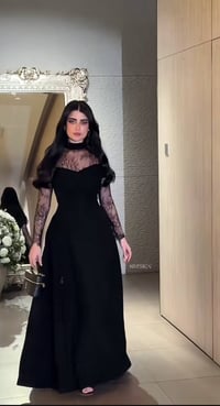 فستان • قياس ٤٠ • لبس مره وحدة