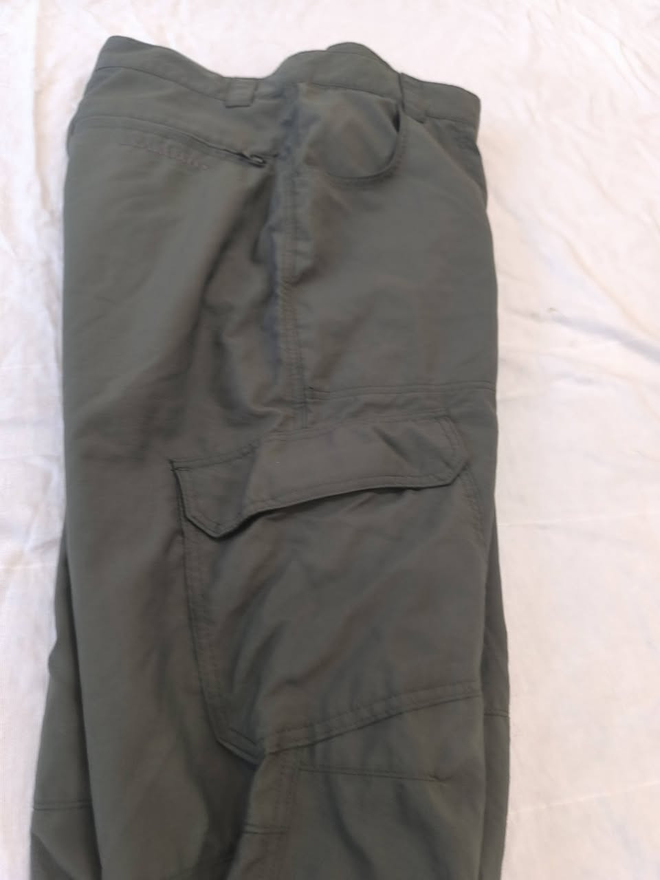سی چارگ برموده 
كمر 30سم
سعر 15ھزار
شۆیین ھولیر


**إذا كنت صاحب هذا الإعلان وتريد حذفه لأي سبب، رجاءا أرسل رسالة إلى الدعم الفني**