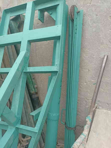 السلام عليكم ونج للبيع بدون ماطور وياه ٣عرباين اي ستفسار تعال خاص او اتصل على الرقم  ***********
