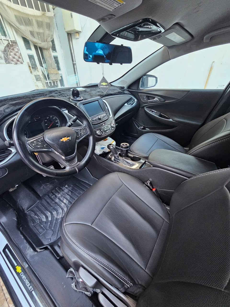 شوفليت.——ماليبو —— موديل 2018——🔸🔸
سيارة كلش جديد بدون اي نقص جاهز من كولشي سيارة
كير ATF مرغوب
موصفات🤫—تحكمات ——استيرن — جهتين

 ليد امامي ماشيه سيارة 200الف 

تثبيت السرعه كروز———— سياره كلش حلو جديد

—— شاشه —— ايباد —— حساس

 — كاميره —دواره—- بلتوث 

--سياره  بصمات 5 وياه جنطه —

كعيات —- دوشمه.  جديد— مسويه داخل لوك

كير —محرك — بشرط

تايرات — صدر امامي— صدر خلفي— دبلات 👍💯

كوله — جديد — كهربايات كوله —— جديد 🔚🔚

سياره —- اي نقص مابي

شواصي. —- بدون ——لغد. ——- شرط 

سعر(115)وبيه مجال بسيط

رقم تلفون ***********
(***********) مكان سيارة سامره
