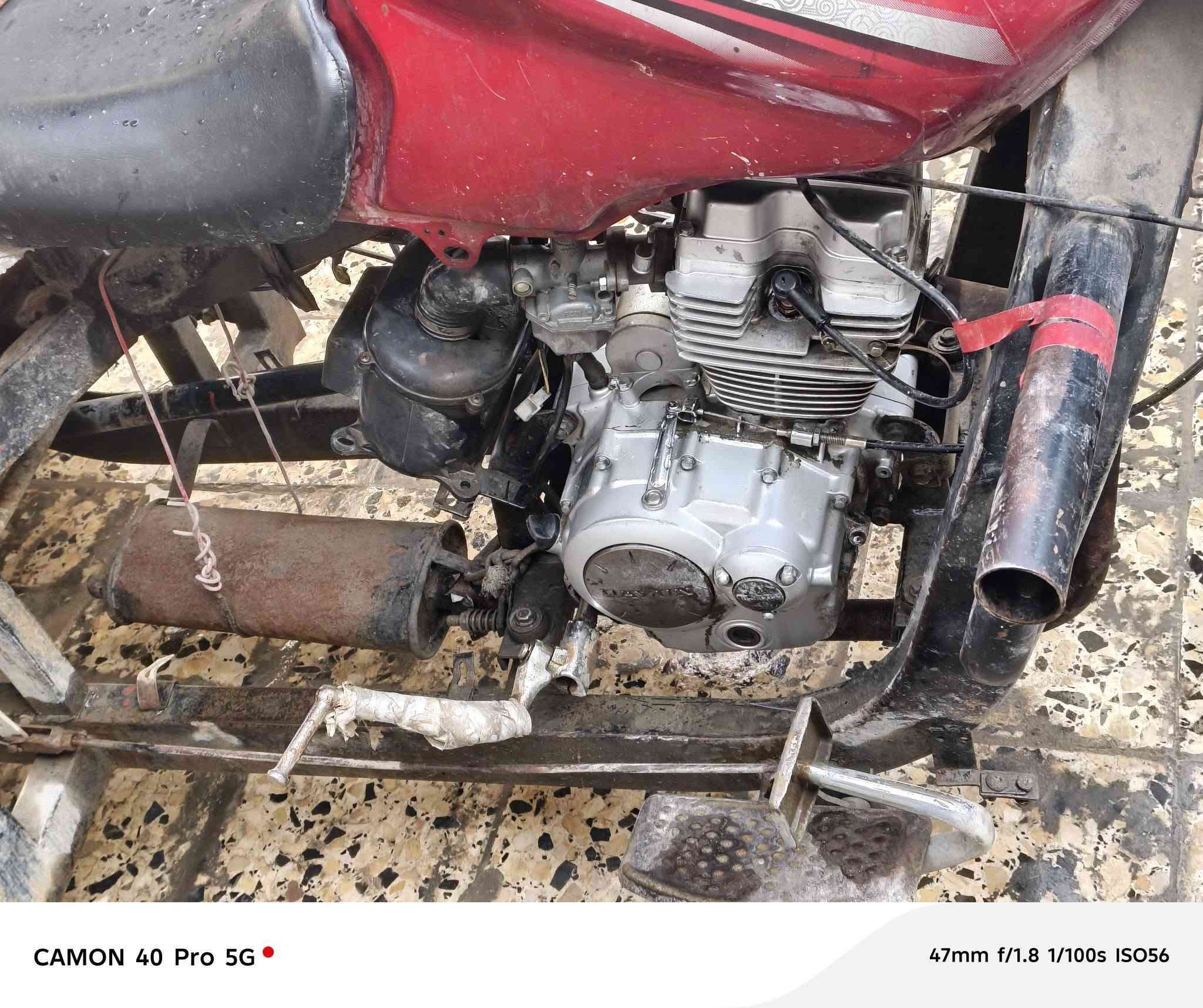 سلام عليكم ستوتة البيع مديل 19 نضيفة مكينة تخبل اوراق ضايعة مكفولة سرقة السعر 600  وبيهة مجال  مكاني مدينة الصدر  ***********
