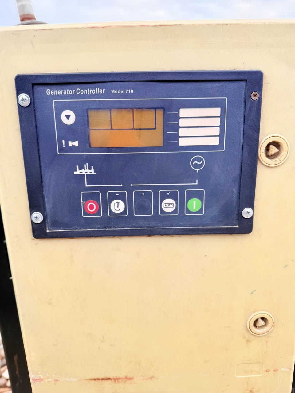 بيركنز إنكليزي  3بستم بزون التوليد 12 كيفي
اوربي غير مستخدم بالعراق المولد على وضع الشركة شرط الفحص والضمان العنوان بابل للاستفسار ***********
***********
