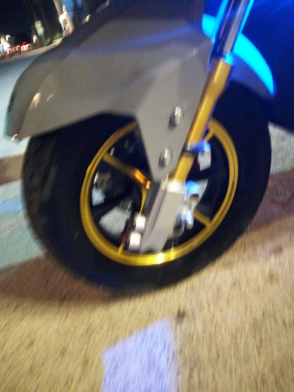 السلام عليكم
عندي هذا المطور سكنس 
للبيع 
السعر 550 وبي مجال 
التفضيل عل خاص


**إذا كنت صاحب هذا الإعلان وتريد حذفه لأي سبب، رجاءا أرسل رسالة إلى الدعم الفني**