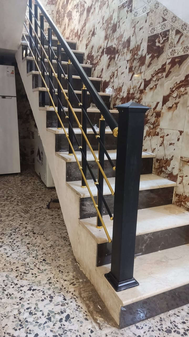 محمد محجرات  الامنيوم التركي 🇹🇷🇹🇷اصلي
مستعدون عمال كافه المحجرات المنيوم 
التركي كافت المحجرات 

مسعدون كافت المحافظات وبسعار مناسبا 
سعر المتر50  الف  من عده الدنكه مربعه يختلف سعرهه ✋🧑‍🦯 كافت المحافظات  
ونشالله يعجبكم شغلي 

محمد العكيلي ***********
