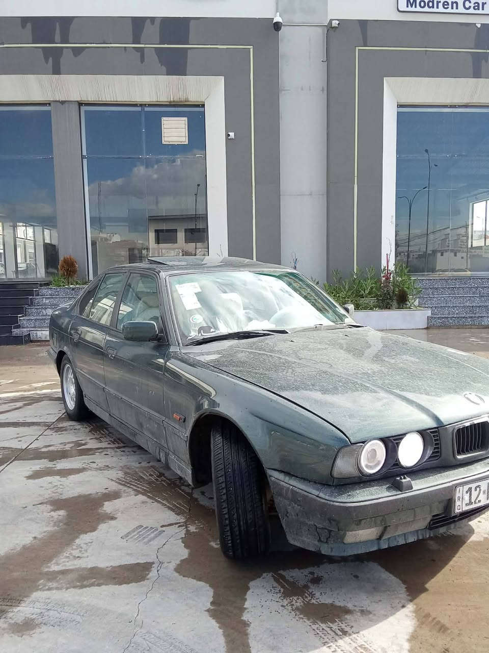 السلام وعليكم
BMW525i
كبس ديجيتال اصل بليته وسنويه 525

السياره مصبوغه جماليه مكينه گير شرط سنويه جديده رقم دولي شرط التحويل كاربون بيها  طخم تاير جديد صدر عمرتو قبل يومين سياره جاهزة السعر 52 وبيها مجال بسيط 

التواصل رقم ***********
