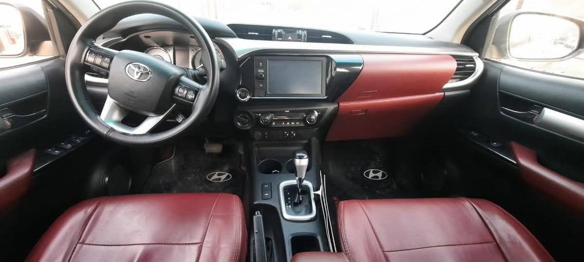 سلام عليكم بيكم تويوتا موديل 2022 سعوديه عبد الطيف رقمه أربيل بسمي شرط ماشيه 37الف مكفوله كفاله عامه السعر 320  بيها مجال بصيط مكاني بغداد رقمي ***********
