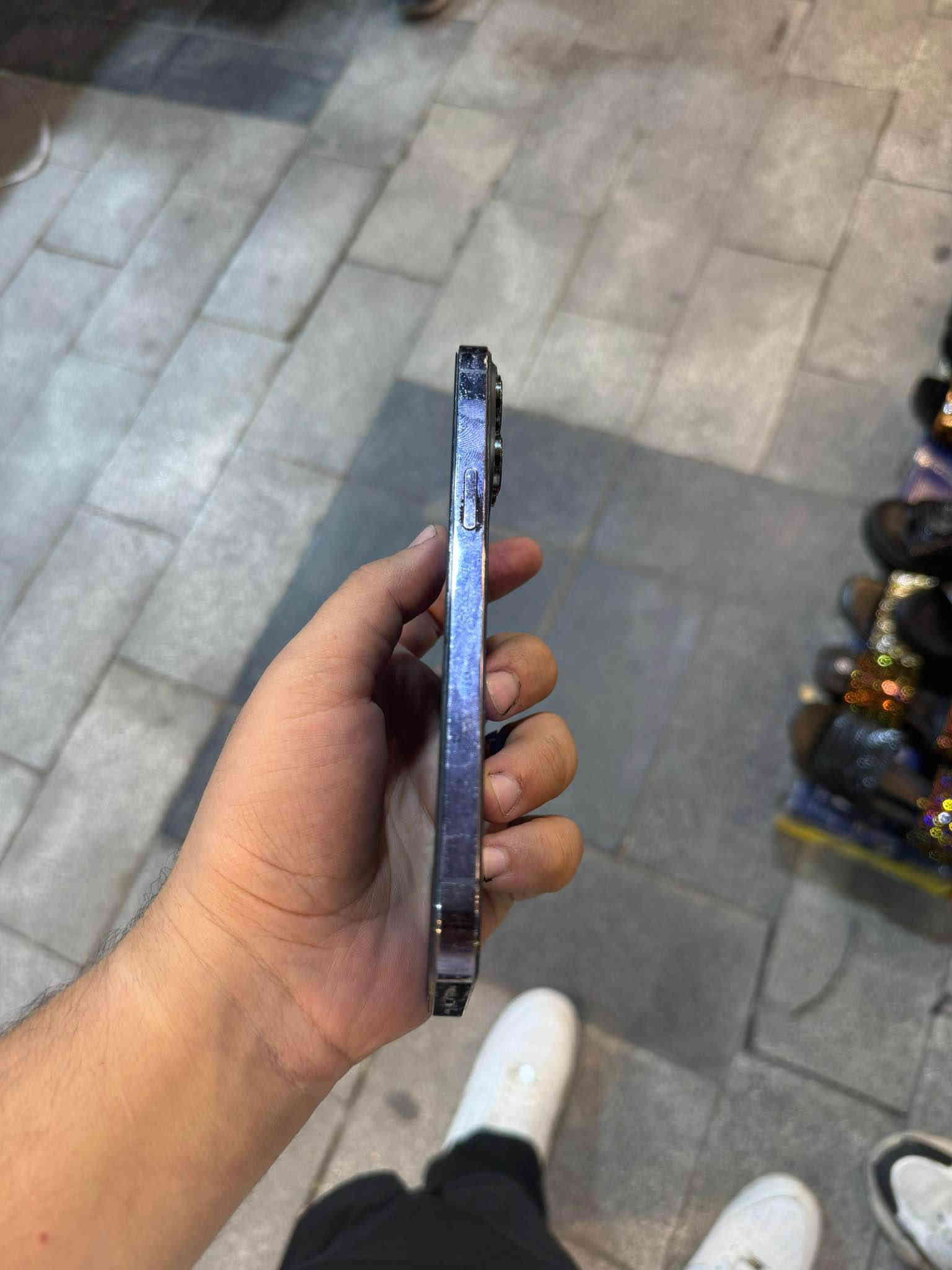 سلام عليكم ايفون 14 برو ماكس بدل بس بطاريه تفصيخ مال جهاز  وبي فطر بالضهر الله شاهد جهاز استخدام شخصي تاخذه من البيت وعلى فحص ذ 256 / بطاريه 85  / كراده داخل / *********** / السعر 740 وبي مجال قليل حك الجيه بغداد
