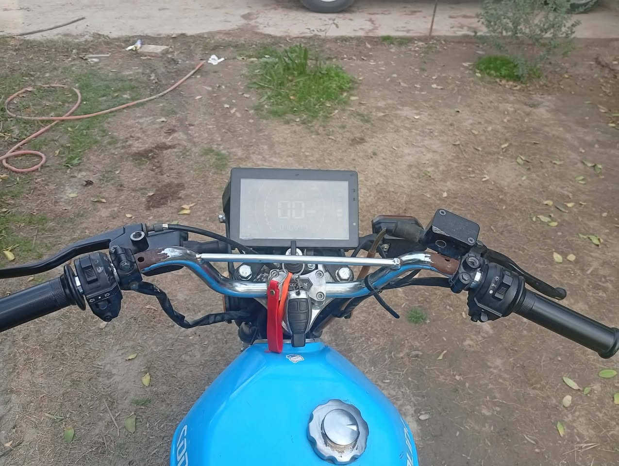 دراجه للبيع سونك موديل ٢٤ مكفوله السعر ٧٠٠ المكان محموديه ***********/***********
