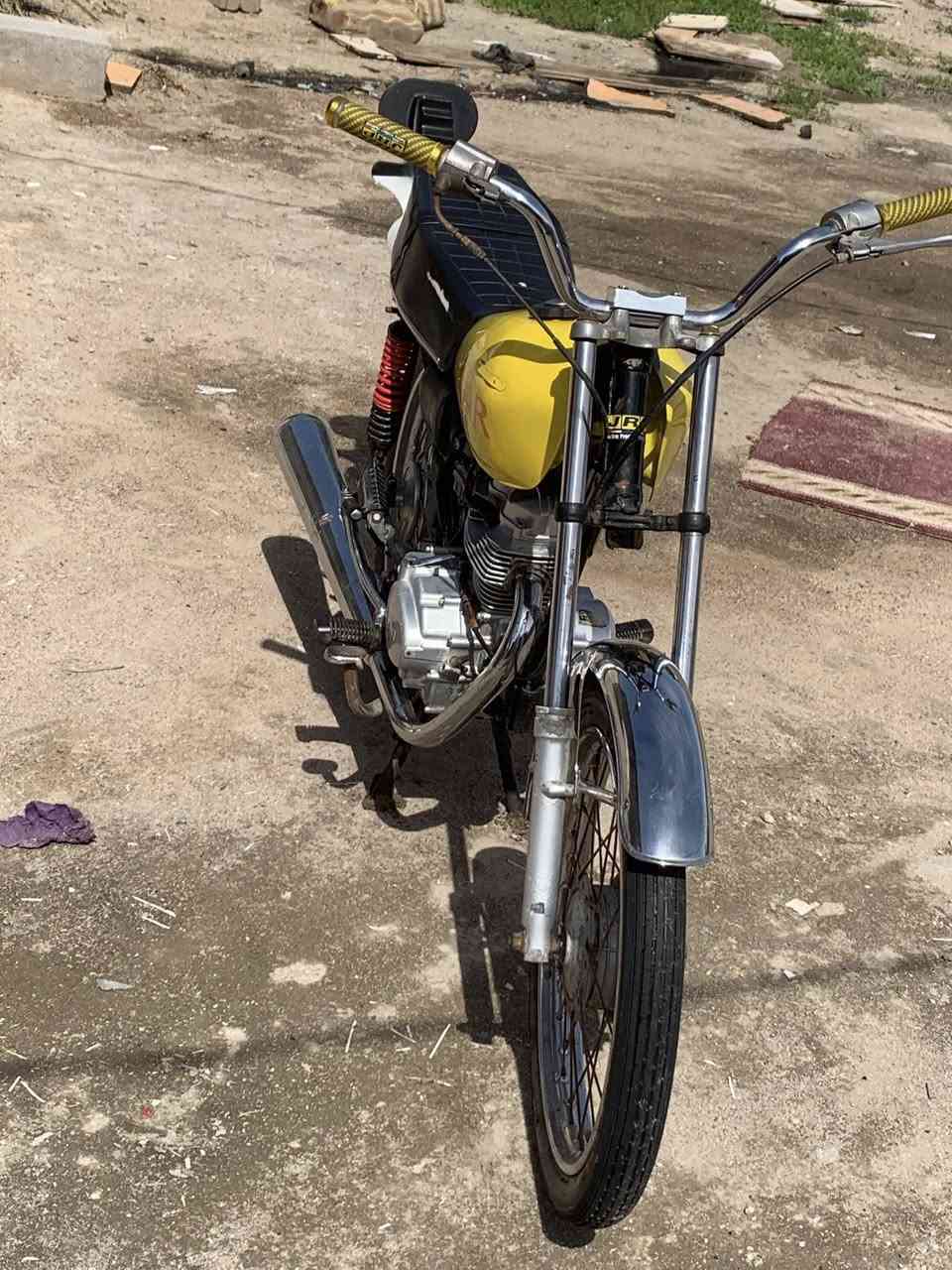 سلام عليكم دراجه للبيع أيراني شلامجه أدوات أعيد وكرر  أدوات أكفلك بس من السرقه السعر 550 وبيهه مجال للطيبين الكان بصره خور الزبير قرب سيطره سفان ***********
