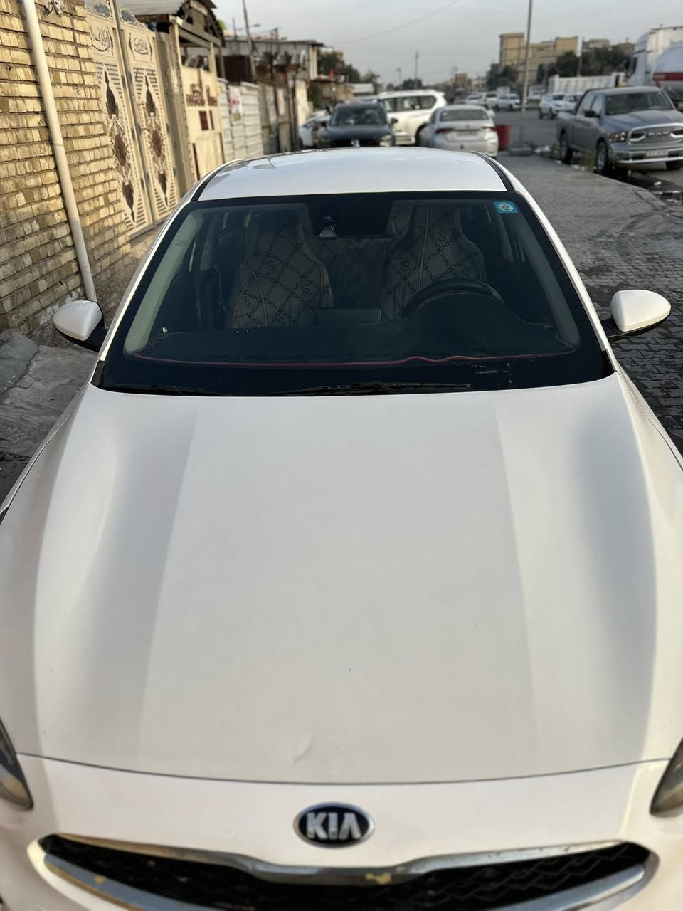 السلام عليكم
فورتي 2019 
محرك 2000 دوش كير ايتي ومحرك كفالة بس رواجز مبدله فقط كفالة لغود وشواصي موصفات تحكم ستيرن قياده ذاتيه مثبت سرعه تحديد المسار سونار موجود 
للبيع ب 125 وبيها مجال بسيط عنواني بغداد مدينة الصدر ق 41
***********
