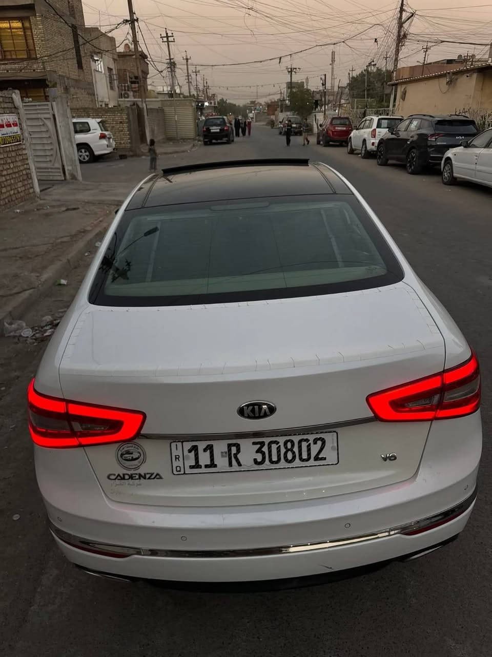 كيا كادينزا موديل 2014 خليجي كفالة عامة 
فول  موصفات
 بصمه سلايد فتحه محرك ٦ سلندر
 كشن جلد كشن كهرباء فول تحكمات 
ستيرن بلوتوث اكس رادارات
 كير عادي أوتوماتيك بصمه
 فتحه سقف بانوراما 
ماشيه ٩٠ الف كفاله عامه 

رقم صاحب سيارة ***********
