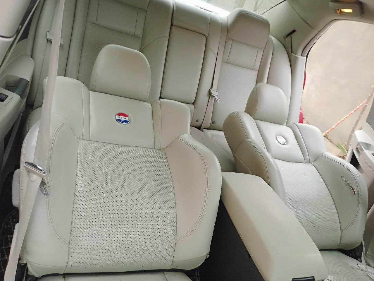 سلام عليكم سياره اوبامه  2008 رقم شمالي شاغر 
بيها جنطه شرط شغل بلادي  من ربتات 
حداده جديده 
مكينه وكير مكفولات 
غرفه جديده ب كارتون 
مكينه 8 سلندر 
بيها سنويه ورقام شاغر 
السعر 55بيها مجال بسيط 
***********
