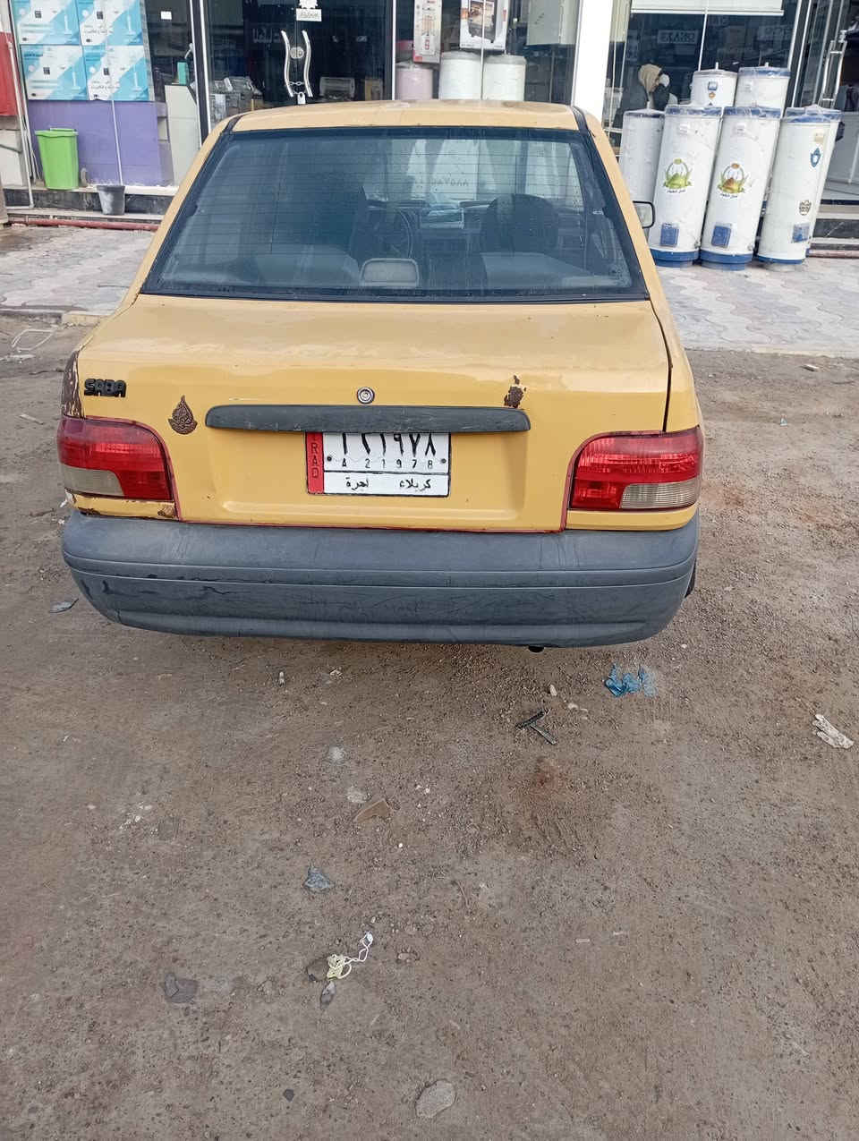 سايبه للبيع موديل ٢٠١١ رقم كربلاء و مكانه بلنجف بدون راعي تكفل عن السرقه والعشائر السعر 15 ورقه وبي مجال حك الجيه وهذا رقمي بي واتساب ***********
