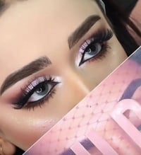 مكياج فخم • تركيب رموش • تسريحات شعر