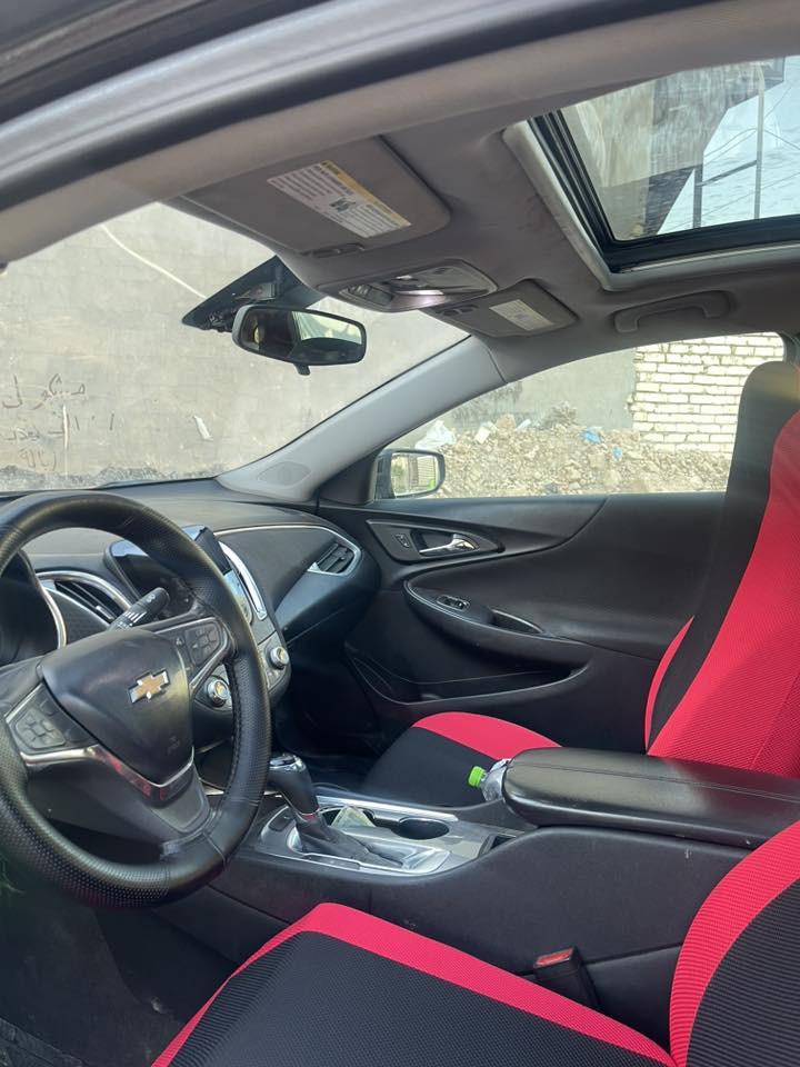 للبيع ماليبو lt 2020
ماليبو 2020 رقم اربيل
ماشية 128 الف 
المواصفات:

- المحرك: 1.5 لتر تيربو (1500)
 - فئة LT
- بصمة تشغيل 
- بصمة ابواب 
- شاشة لمس 8 إنش (عربي)
- كاميرا خلفية
- تحكم ستيرن 
- بلوتوث + USB + أبل كاربلاي / أندرويد أوتو
- مكيف أوتوماتيك 
- هيتر كراسي  
- كرسي السائق تحكم كهرباء
- مصابيح LED نهارية لايت عالي ناصي زنون لكزس
- أنظمة أمان : ABS + الثبات الإلكتروني + وسائد هوائية
- شاشة اعطال 
- حساسات ضغط هواء الاطارات 
- بانوراما سلايد
- مرايا كهربائية 

الضرر موجود التقرير بدون ايرباك
 

العنوان بابل 

للاتصال ‭***********‬
