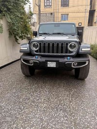 اسلام عليكم البيع السياره اكلين بدون صبغ  موديل 24هايبرد  ماشيه 19  بس...