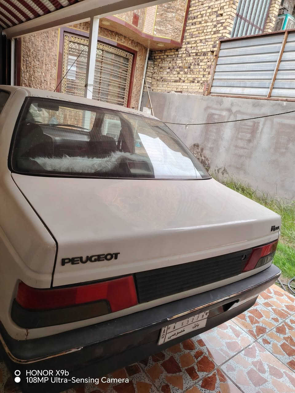 للبيع بيجو روا ٢٠١٠ كل نقص مابيه السياره خير من الله السعر ٣٥ وبيه مجال/***********
