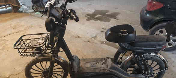 للبيع مكاني بغداد الغدير 
بطاريات جديدة وكلها شغالة دراجة 
***********
السعر ٢٩٠الف
