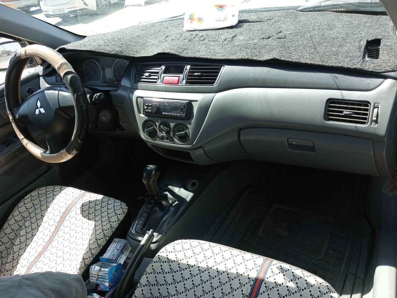 مسبوشي لانسر جاهزة من كلشي مكانه ديوانيه شاميه سعره 48 محرك كير تبريد ثلج حداديه غرف  كهربائية بيه ضربه جنطة صبغ عام 2013 موديل ***********
