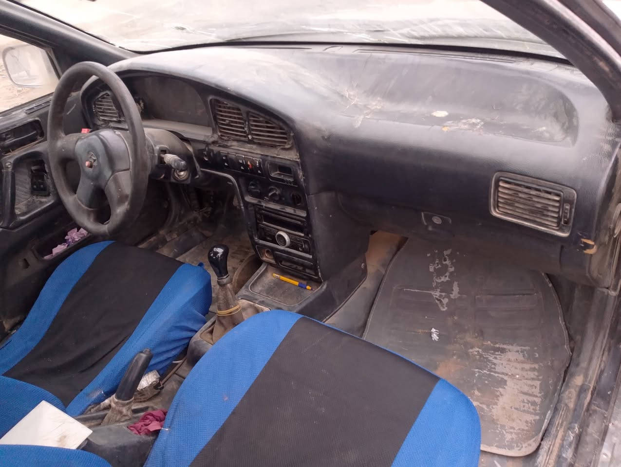 السلام عليكم
النترا 93 دمعه مفتوح رقم انكليزي ديالى سنويه لل29 تحويل ثاني يوم سياره كامله مكمله صدر جديد كامل نكره سلف كير مكفول كهربائيات شغاله بس مكينه كايمه سياره خير من الله سعره 20 و قابل للتفاوض  مكان ديالى بعقوبه مستعجل عالبيع 
***********
