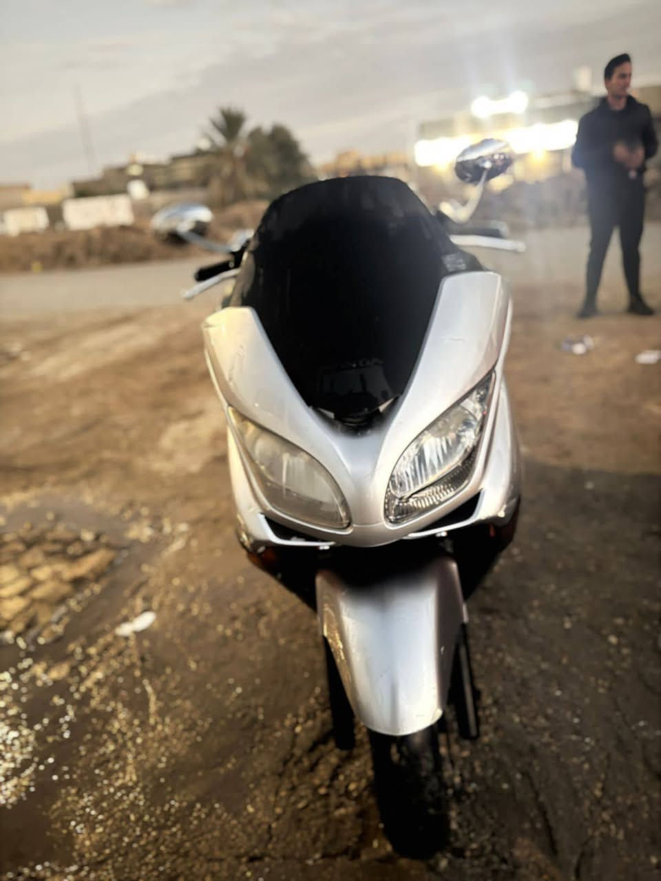 سلام عليكم فورزه 0/9 دراجه جاهزه مكمله ضفيره جويتر عقل بصمه مكينه كفاله عميه والكفرات مالتها 80ب 100 ‏‪***********‬‏المكان ذي قار قضاء الفجر  السعر 900وبيها مجال
