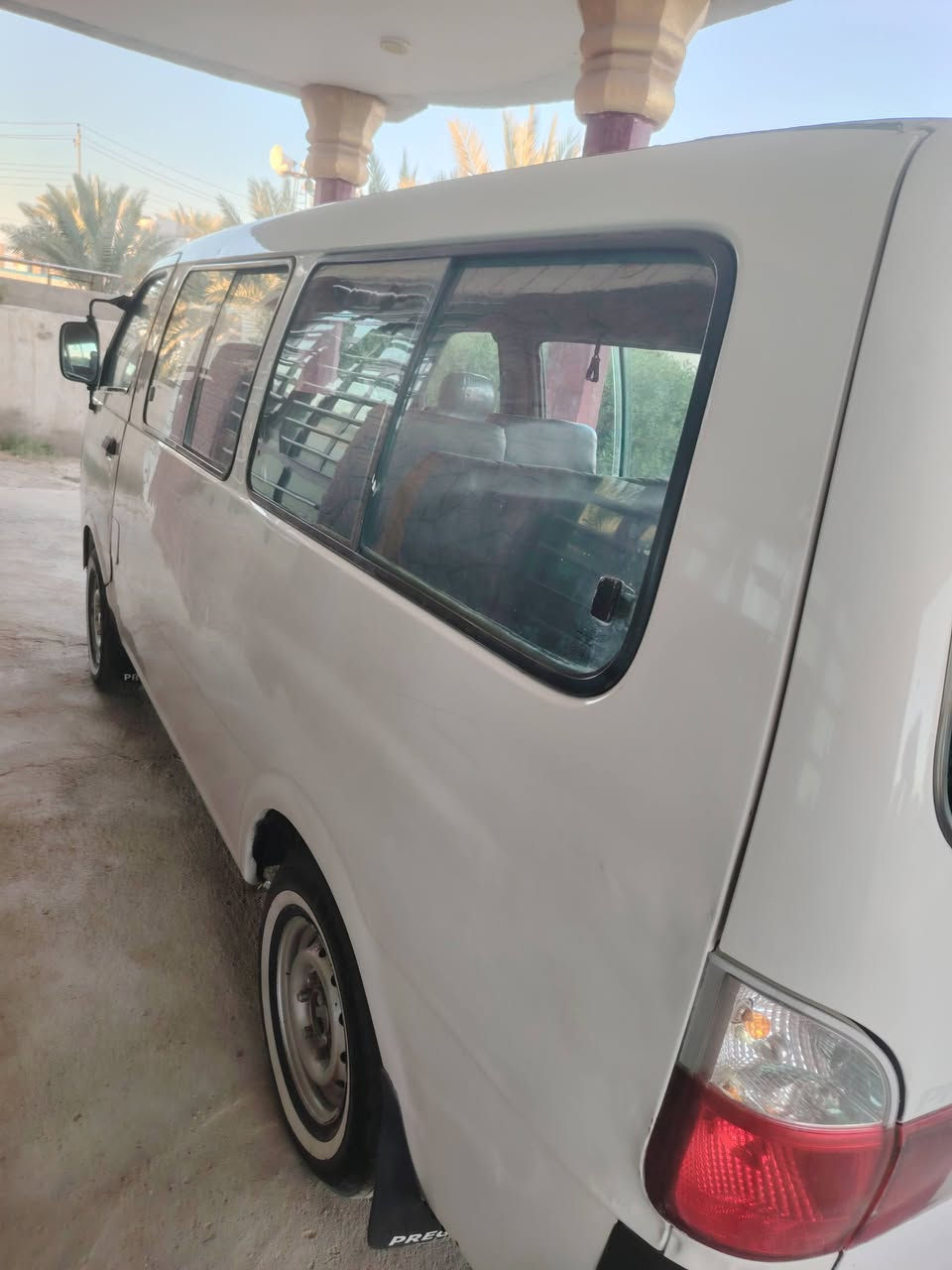 السلام عليكم... بريجو منغولي 2005 اصل للبيع سياره جاهزه من مكينه كير اكسل شواصي حداديه دوشمه  كهربائيات كلها شغاله كشر مكفول عده الحجل بي تصليحات رقم قادسية بأسمي  معروضه بـ125 بيه مجال بسيط.. 
للاستفسار ***********.. مو شراي لاتتصل حبيبي ♥

