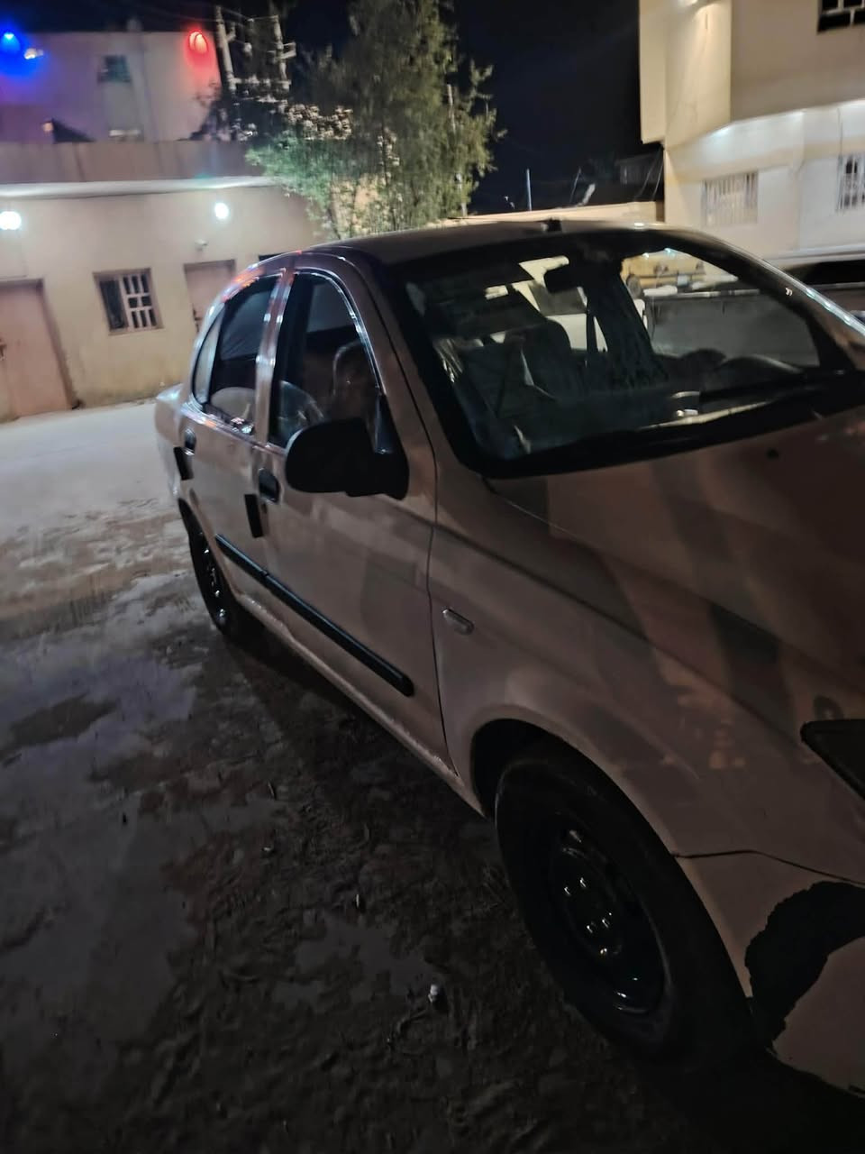 السلام عليكم تايبا مديل ٢٠١٣
لبيع سياره جاهزه من كلشي تبريد حداديه سنويه ل ٢٠٣٠ رقم جديد قادسيه  كشرها نضيف 
مكلف ب نشر تواصل ع وتساب 
او مخابره ***********
