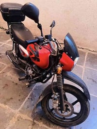 وبركاتة ……  دراجة بوكسر موديل 2020 للبيع دراجة نضيفة ما متعوبة   مرقمة...