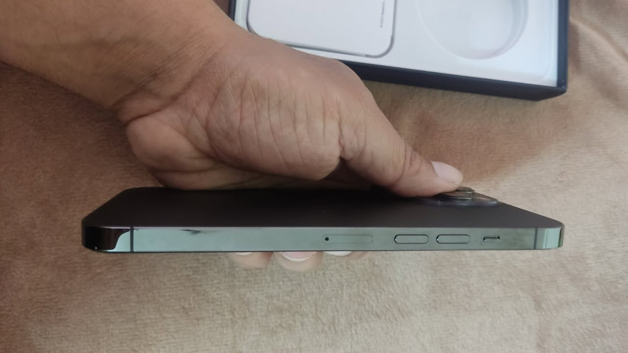 ايفون ١٣ برو ماكس
السلام عليكم ايفون ١٣ برو ماكس ممبدل بيه اي قطعه وجهاز نضيف حيلللل كدامكم الشاصي يلمع وشاهد الله عليه الجهاز مابيه اي عيب وشحنه وصرفه يخبل السعر ٧٥٠ رقمي *********** عنواني بغداد الشعله
