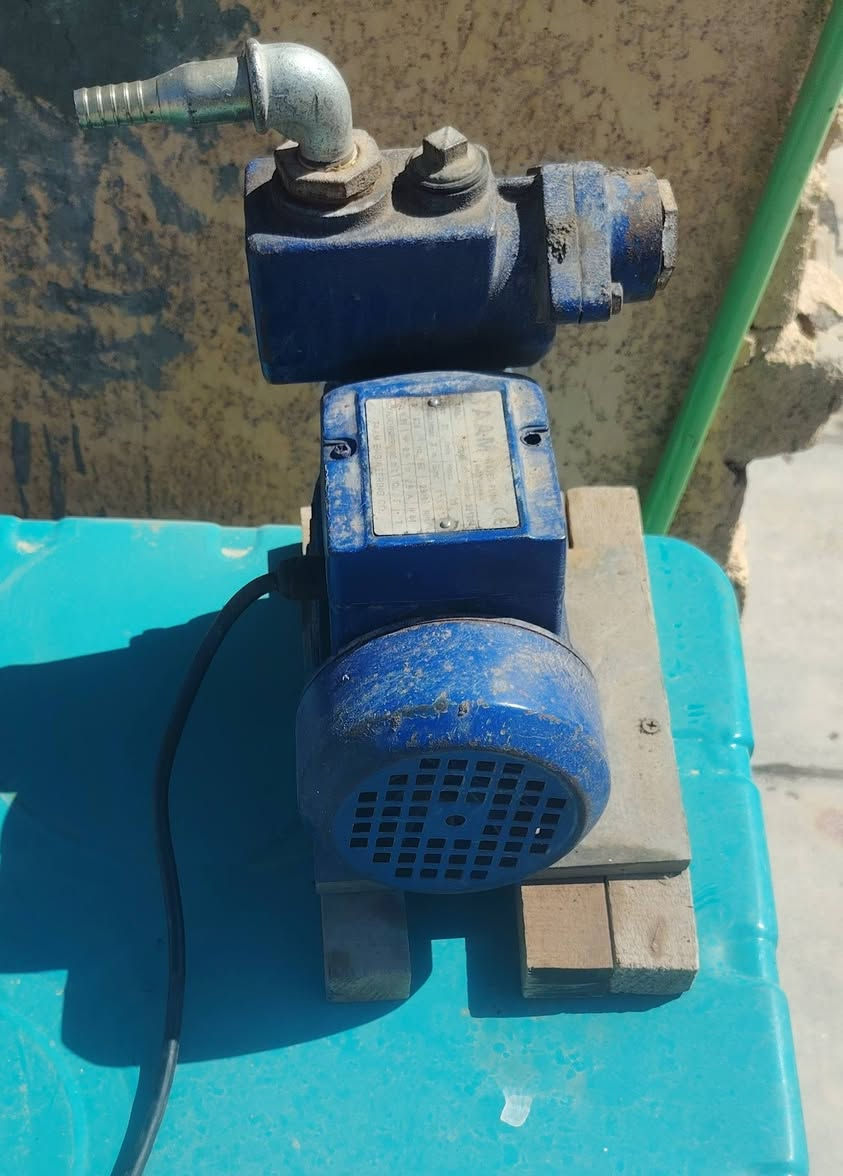 ماطورات ماي شرط شغاله للبيع مع وفن كهربائي سعر
ماطور على ١٥ الف
وفن ب٢٥
وتساب ***********
