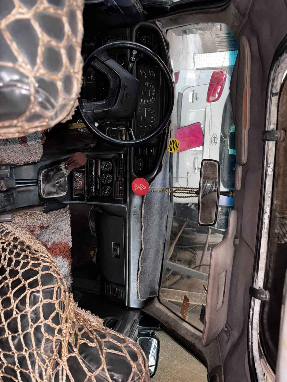 سلام عليكم 
برنس موديل 94 كير عادي محرك مفتوح 
رقم بغداد
فقط البيع 
سعره 35
الاستفسار ***********
