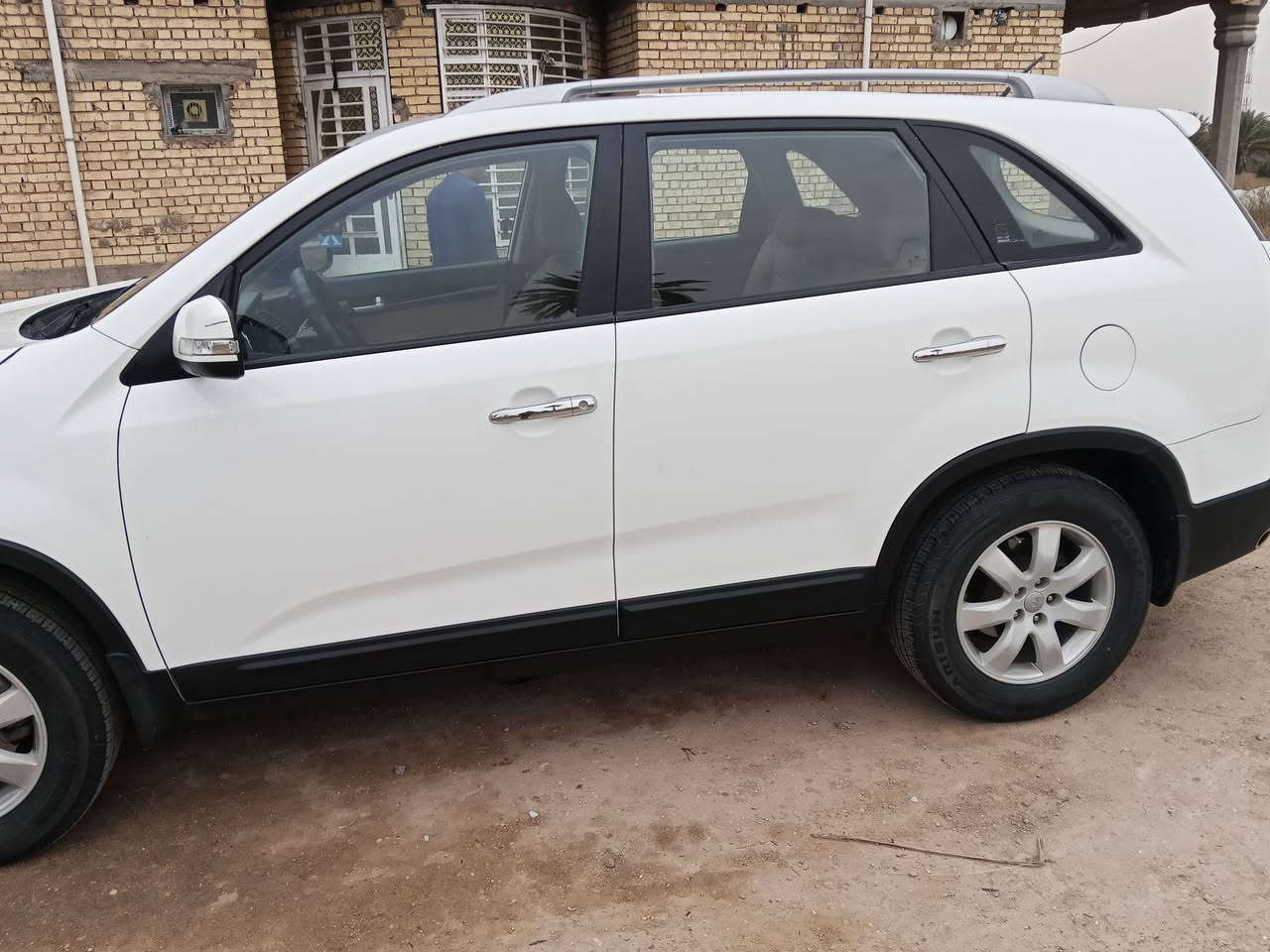 سلام عليكم 
سورنتو  موديل 12خليجي مكفوله كفاله عامه بيه قطعه واحده البنيد امبدله /مواصفاته شاشه وتحكم ستيرن مرايه شفط مثبت سرعة محرك 2400 محرك وكير خير من الله سنويه 2027 وبسمي السعر 140وبيه مجال بابل.***********
