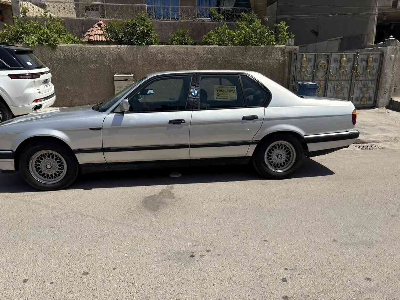Bmw 730 موديل ٩٠ مصبوغة عام جمالية بدون اي حادث محرك كير ممتاز تبريد ثلج كشنات مخمل مري كهرباء سلايد طكتين تخم تاير جديد صدر جديد جاهزة من كلشي السعر ٦٥ و بيها مجال بسيط مكانها بغداد


**إذا كنت صاحب هذا الإعلان وتريد حذفه لأي سبب، رجاءا أرسل رسالة إلى الدعم الفني**