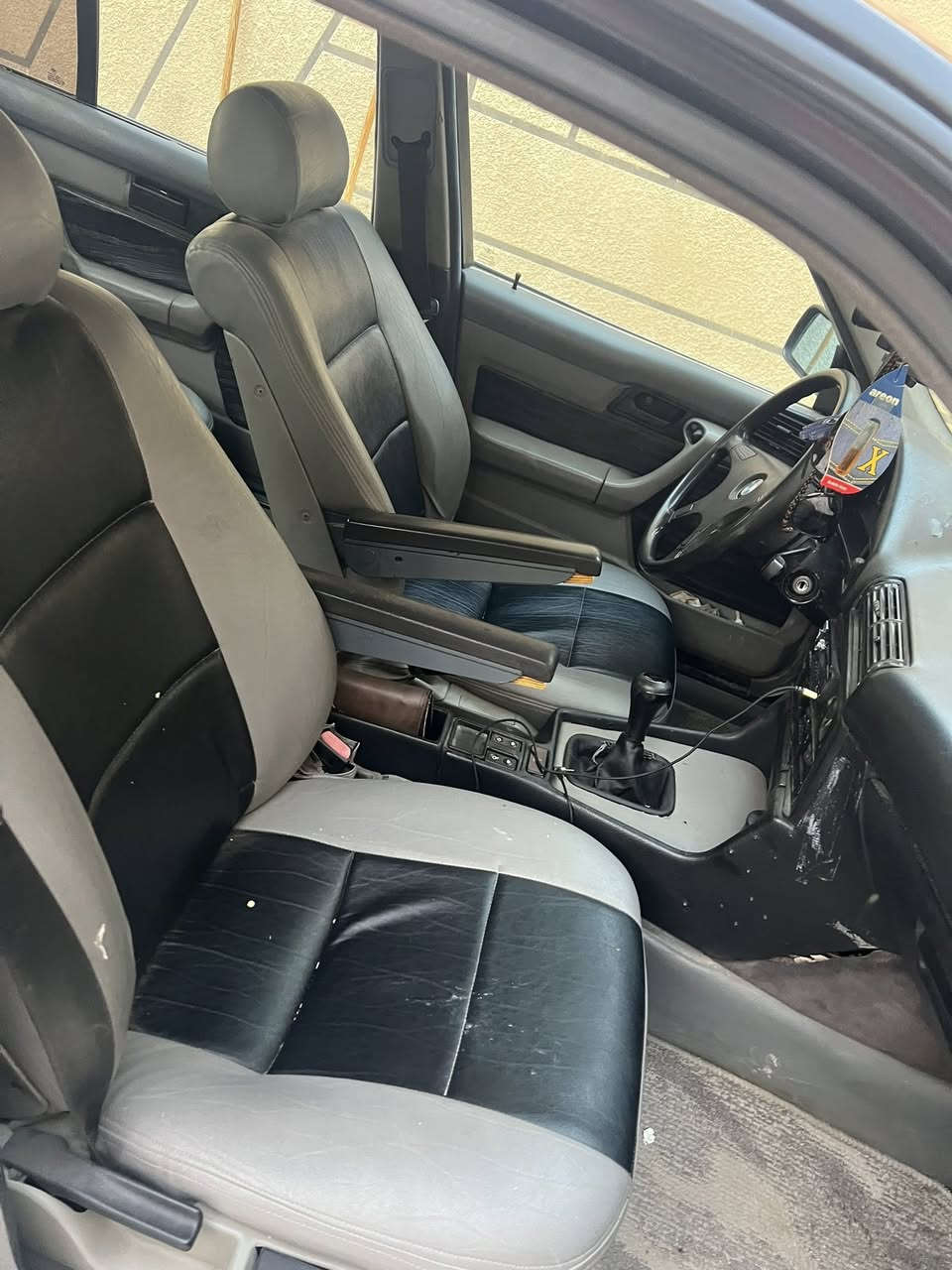 سيارة رقم اربيل نظيفه وحلوه وسعرهه مناسب للشراي رقم موبايلي ***********بصرةًقرنه
