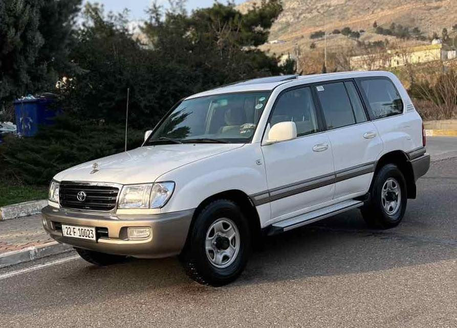 بۆفرۆشتن. ❤️🇯🇵للبیع 

تۆیۆتا لاندکروز2000 فوولى گير عادى  
‏VXR مەکینە V8 

بى بوياخه سه يا ره كه 
فول مواسەفات سڵاید سلاجە 

گێڕعادى  و تەبرید مەرکەزی وکشن شامو 
حاسە شاشە کامێرا بەخی ئاو 

قفڵ اکسل و هەزە ئاوێنە کارەبا و جام کارەبا  
سەنەوی و ژینگەی نوێیە  
زۆر بەجوانی و پاکی ماوەتەوە

دینار مەسرەفی تێدا نییە
گێڕ و مەکیەنەی بەشەرت
هیچ کێشەیەکی تێدا نییە
تەحویل و بەناوکردن بەشەرت

سعر /في التعليق يتم الرد فورا على المسنجر ✍🏻

نرخ/ لە کۆمێنت بنوسە یەکسەر وەڵام دەدەیتەوە 📮

ژمارەی خاوەن سەیارە :☎️
***********
***********
