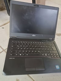 لابتوب • للبيع