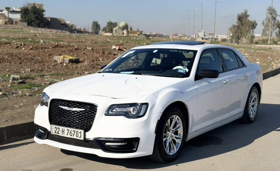 ‏سلام عليكم 
أوباما 
موديل 2020
S300
3600 V6 تو ويل
بيها مكانات صبغ مع تبديل كرقچين قماره اني ابيع صبغ عام سياره جاهزه وما بيها نقص 
بجم كبس بدون داوخل لغد شاصي كير مكينه حداديه كله بشرط تخم تاير ويل كب مكسيكي كير ماوس بنوراما شفتات دمام شاشه جبيره جلد ادامه كامله من كل النواحي السياره باسمي تحويل مباشر 
بغداد الكريعات 
***********
***********
السعر 188 بيها مجال ان شاء الله
