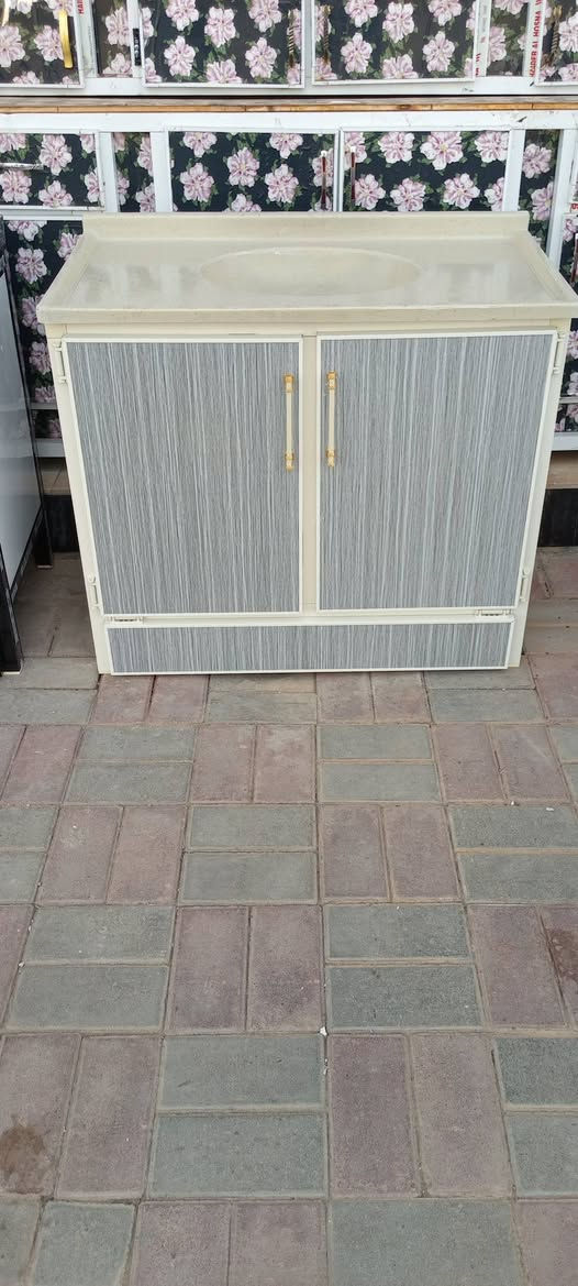 معرض الفهد 👑  للأثاث الجديد والمستخدم  
نراوس جديد بل مستخدم  مع دفع فرق
نشتري مستخدم ‼️
العنوان: الرمادي التأميم مجاور راشي رشيد 
مقابل تانكي ام عمار 
يوجد توصيل داخل الرمادي فقط
للاستفسار الاتصال على الرقم:***********
الرقم :***********
